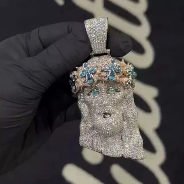 Colgante Cabeza de Jesús Personalizado Moissanita Real Redondo 2.30Ct Chapado en Oro Blanco 14K Foto 4 de 4