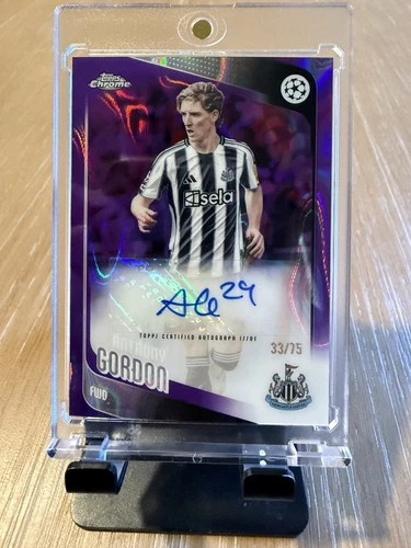 Topps Chrome 2025-26 UEFA Club Competitions Anthony Gordon Auto CA-GO Purple /75