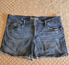 Denizen Women's 18 Blue Jean Shorts Stretch
