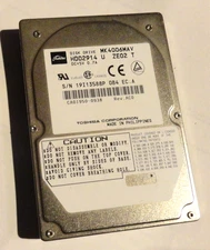 VINTAGE TOSHIBA MK4006MAV - 4.1GB 4.2K IDE 2.5" Hard Disk Drive HDD2914  U ZE02