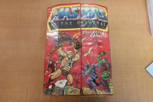 Vintage Masters of the Universe Collector’s Carrying Case 1984 with 5 figures