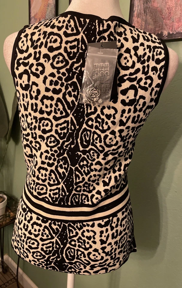 NUEVO CON ETIQUETAS~Etcetera Top Mujer Pequeño Beige Negro Estampado Animal Suéter Chaleco Tejido Elástico Foto 3 de 4
