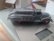 ERTL 1:25 DIE CAST METAL 1930'S DODGE AIRFLOW TANKER BANK STANDARD OIL SPEC. ED.