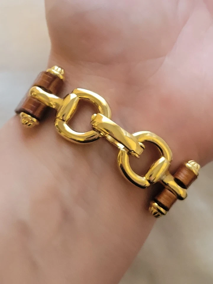 Christian Dior Y2K Couro Marrom Tom Dourado Snaffle Horsebit Link Pulseira Assinada - Imagem 4 de 4