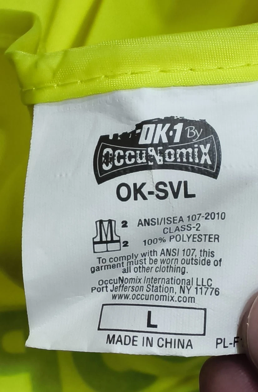 Adult JetBlue Airways Reflective Vest Tech Ops Crew Yellow Sz L - product detail image 3