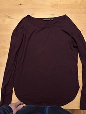 Women s Athleta sweater size small Maroon