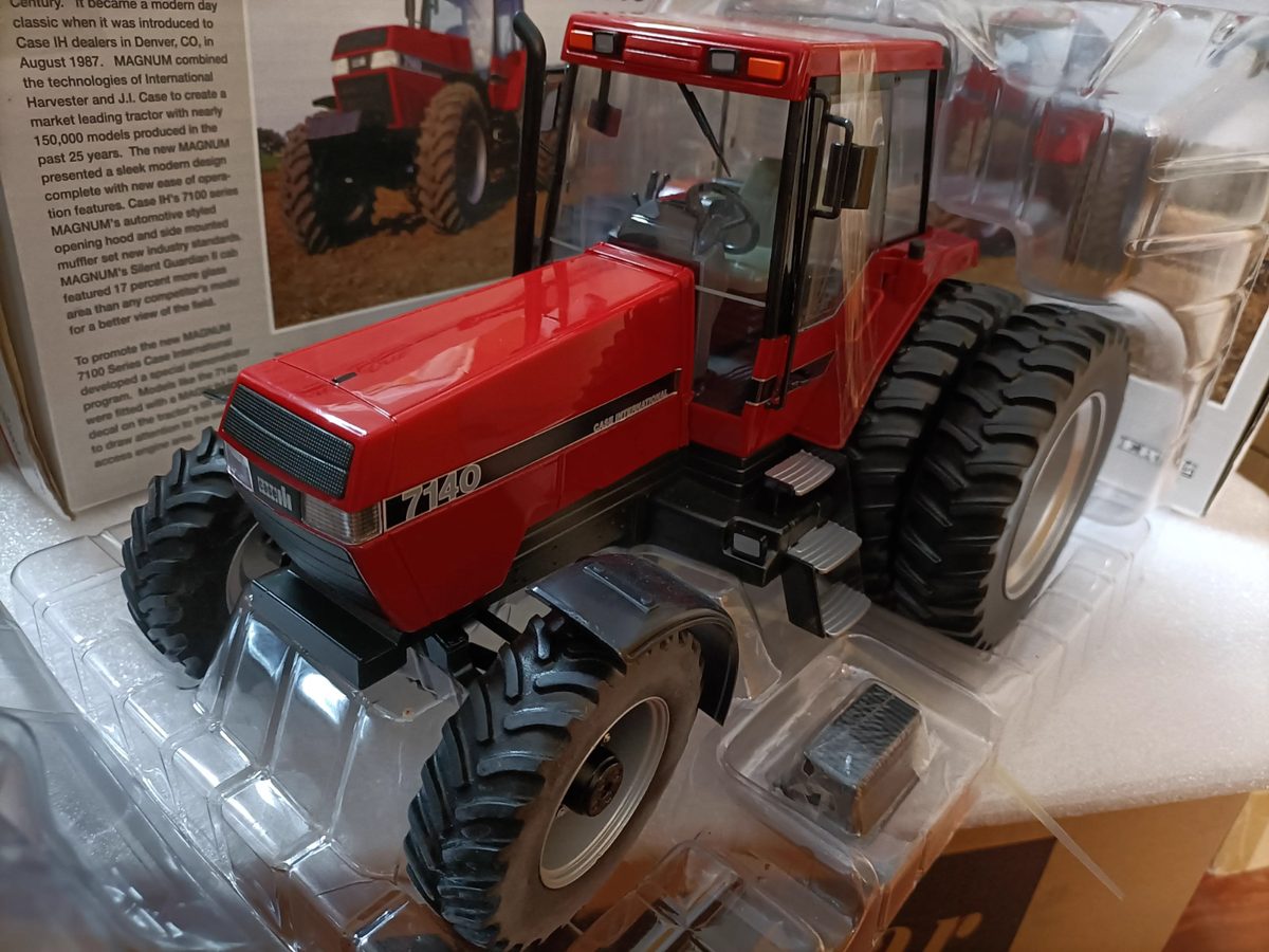 ERTL CASE 1/16 Magnum 7140 | eBay ERTL CASE 1/16 Magnum 7140 | eBay