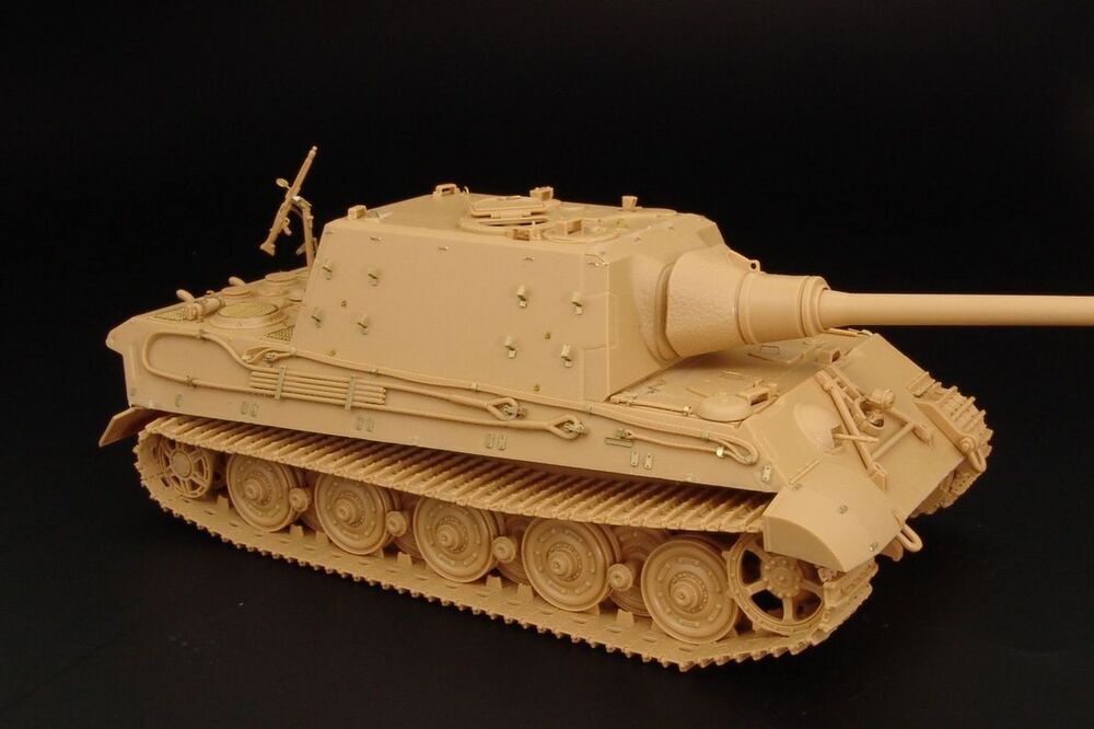 Hauler Models HLX48306 - 1:48 Jagdtiger - Accessories