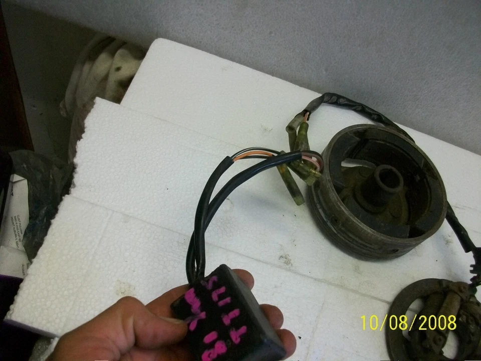 Volante de estator OEM 1981 Yamaha IT175 CDI IT 175 vintage MX Ahrma Off Runner! - Imagem 4 de 4