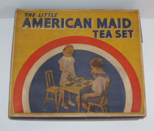 17 Piece Vintage Green White Akro Agate Octagon Toy Dishes in Original Box, NRFP