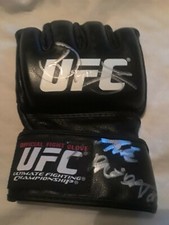 DON FRYE AUTOGRAPHED UFC GLOVE! WILL PASS ANY COA GUARANTEED! 
