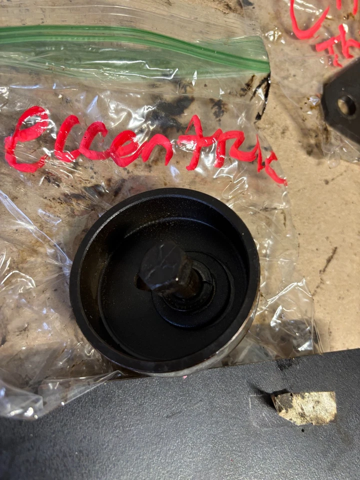 69 70 71 72 1967 Ford F100 F250 352 360 390 Fe bomba de combustible cámara excéntrica excitador O Foto 2 de 4