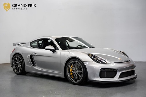 2016 Porsche Cayman GT4