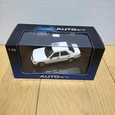 AUTOart 1/43 Mercedes-Benz 190E 2.0 Diecast Car Mercedes-Benz AUTOart White