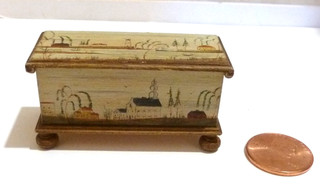 JAMES HASTRICH DOLLHOUSE MINIATURE WOODEN HAND PAINTED TRUNK KENNEBUNKPORT