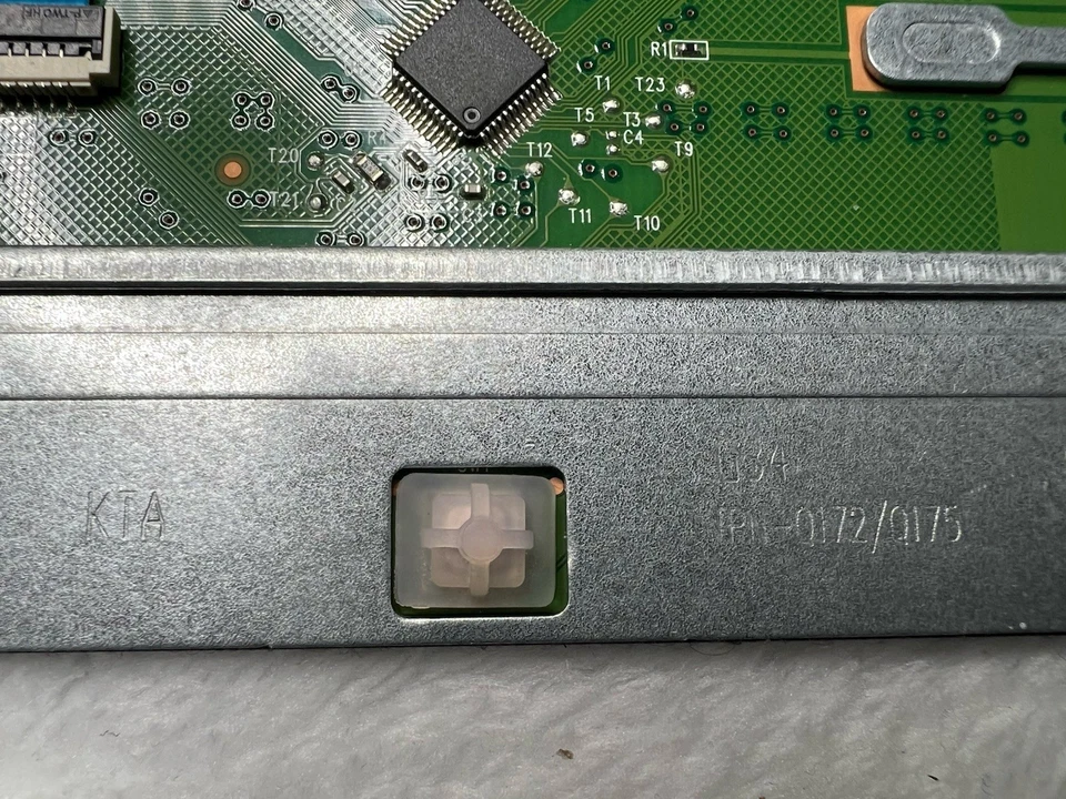 HP Pavilion 15-aw006cy Palmrest w/ Trackpad & Buttons – Purple – OEM – Tested - Image 4 of 4