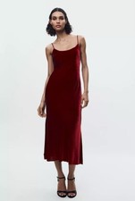 Abito Lungo Velluto Rosso Zara collection 119€