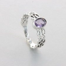 Natural and Oval AMETHYST Ring - Multiple Sizes - 925 STERLING SILVER 28e