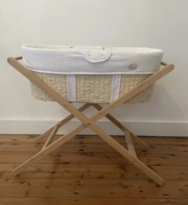 tom and milly moses basket