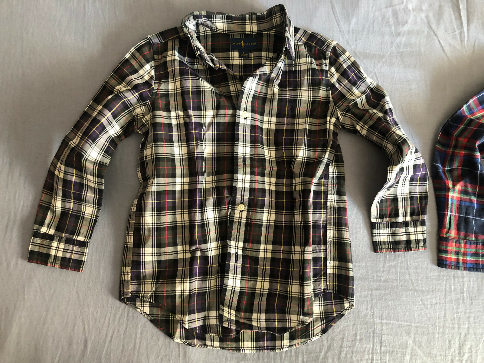 RRP €200 Bundle of 2 Authentic Ralph Lauren shirts for boys size 5Y image 3