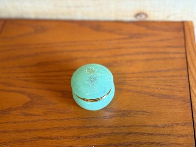 Vintage Green Alabaster Trinket Box Floral Hinged Keepsake Ring Box