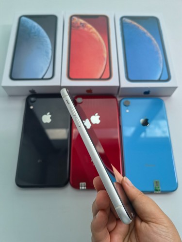 Excellent Apple iPhone XR - 64/128/256GB unlocked all color smart phone - Picture 7 of 12