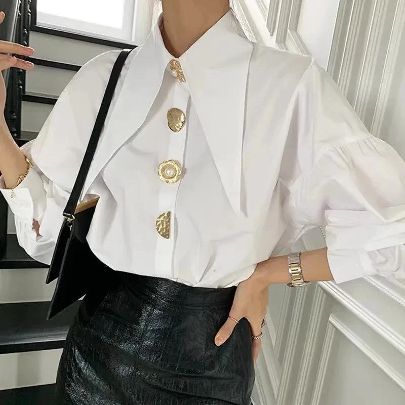 Bellamy - Statement Collar Button Detail Blouse In Black & White Sizes S To 3XL - Image 3 of 4