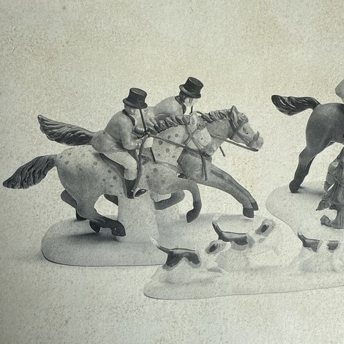 Dept 56 Heritage Village "Tallyho!" #5839-1 Horse Running Fox - Picture 2 of 9