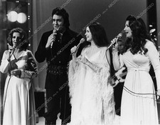 7541-28 Johnny Cash June Carter TV special The Johnny Cash Christmas Show 7541-2