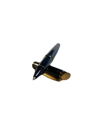 Waterman Hemisphere Black Laquer Gold Trim Rollerball Pen