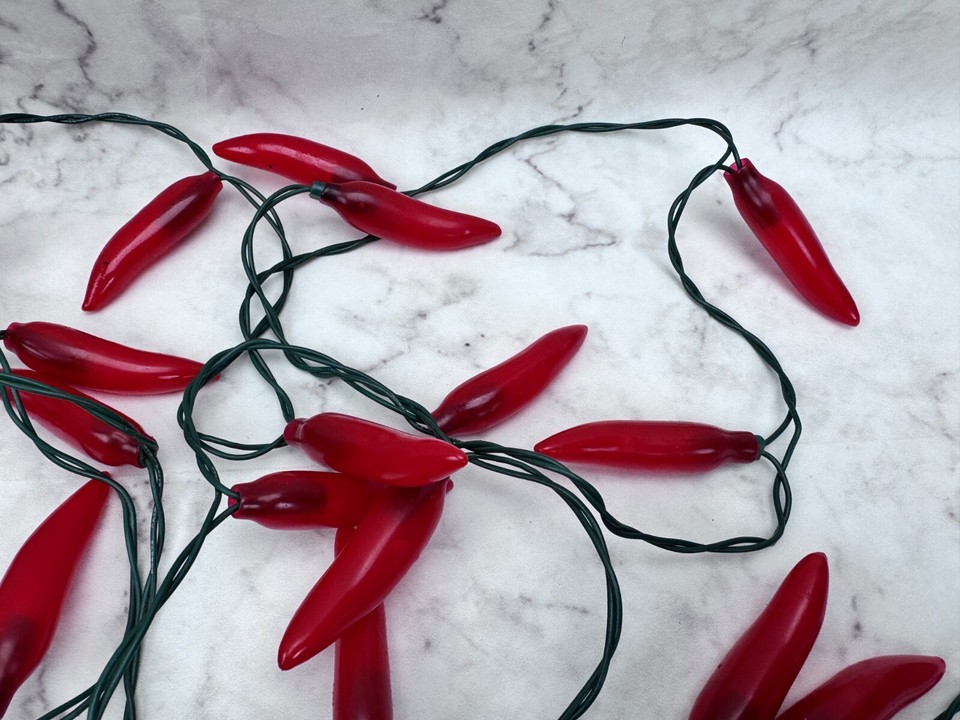 Vintage Red Chili Pepper Covers String Strand 35 Clear Bulb 17.5 ft ...