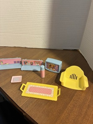 1988 Mattel Skipper Teen Time Sleep  N Study Bedroom Play Set PEICES NOT SET