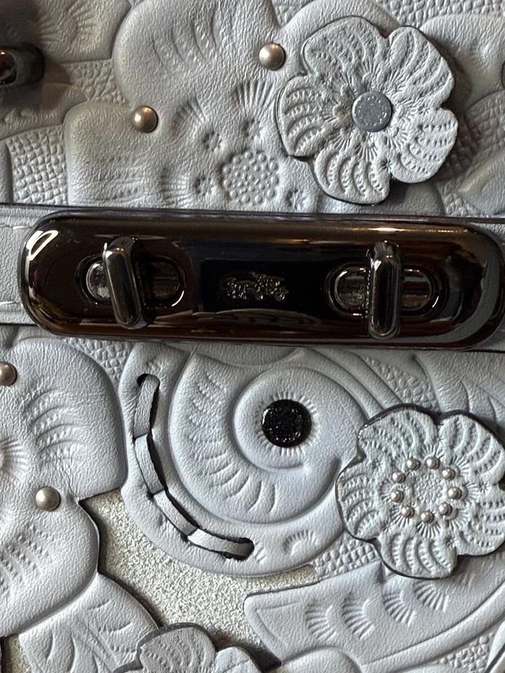 Raro Coach Swagger 27 rosa de té azul cielo y detalle de herramientas difícil de encontrar excelente Foto 4 de 4