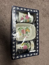 vintage porcelain bathroom set from the Fred Roberts Company