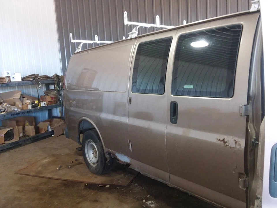 Culata 8-305 5,0 L compatible con furgoneta 96-02 Express 1500 2079123 Foto 3 de 4