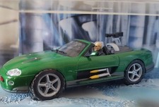JAMES BOND 007 DIE ANOTHER DAY ZAO JAGUAR DISPLAY DIORAMA 1:43 SCALE MODEL