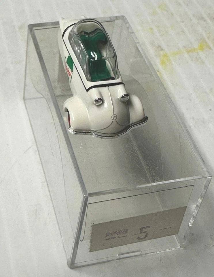 Busch 48803 Messerschmitt Castrol 3 Wheeled Vehicle in Original Box   1:87 scale - Image 4 of 4
