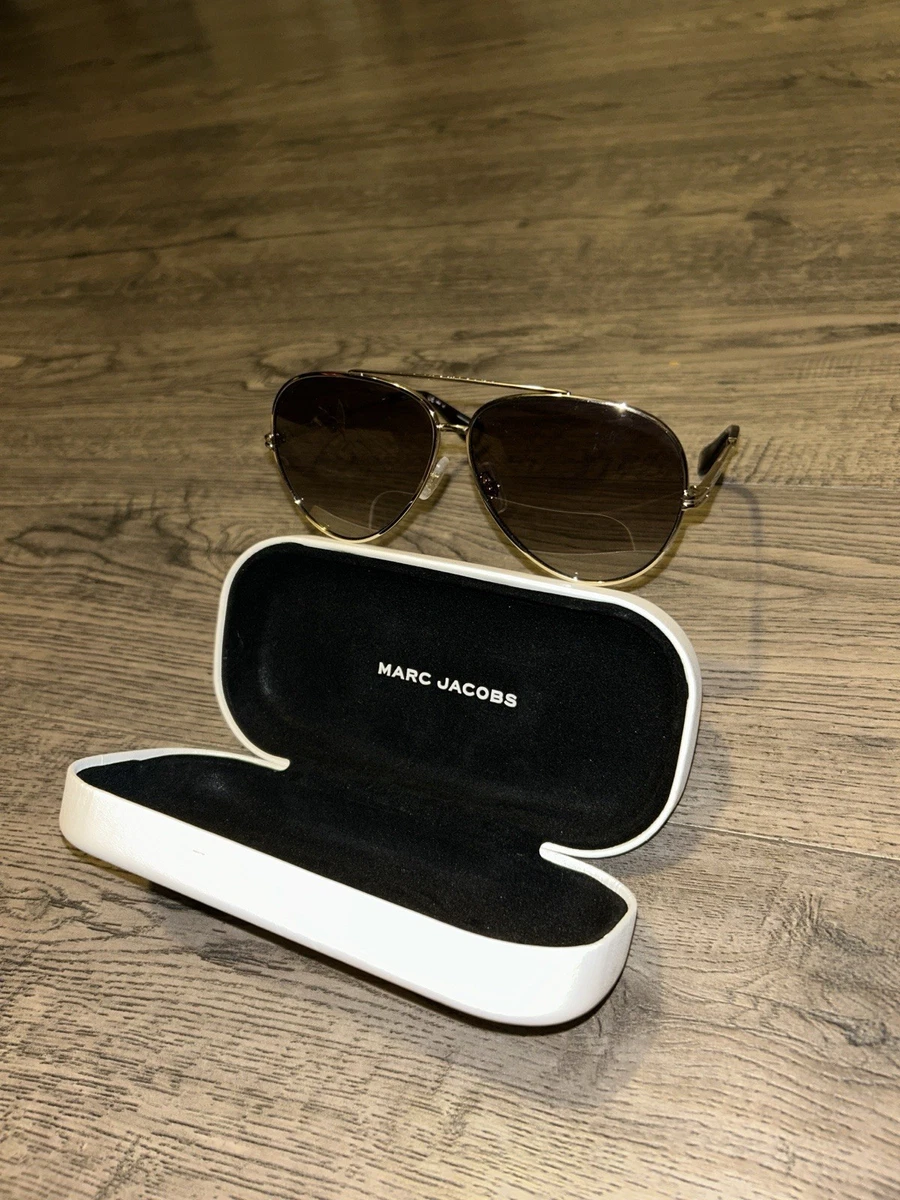 Excellent condition Marc Jacobs gold and ivory aviator sunglasses Marc by Marc Jacobs Brown Gradient Lenses Gold Frame Aviator  main image 3