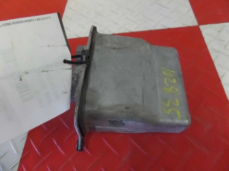 Chevy Corsica 1995 chasis ECM control ABS Foto 2 de 4