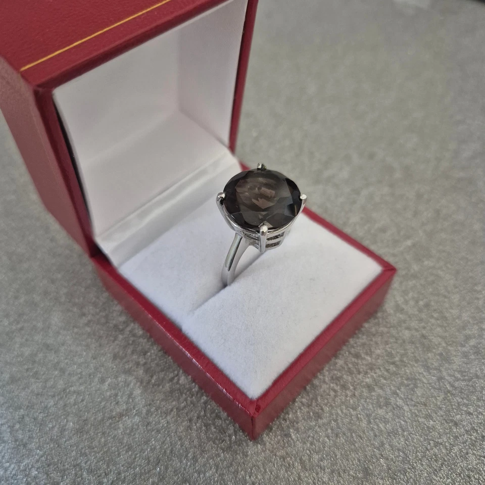 Brazilian Smoky Quartz solitaire ring - Image 3 of 4