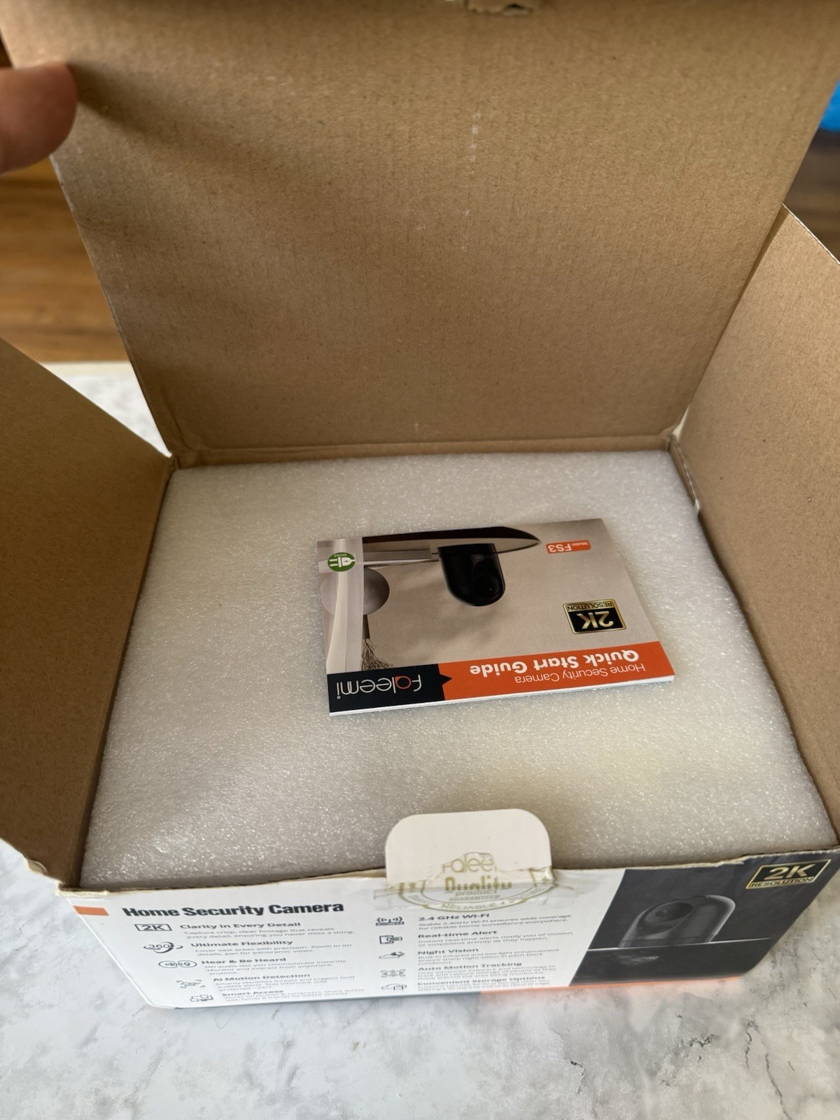 2K pan/tilt WiFi cam with motion detect, night vision, auto-track, 2-way talk