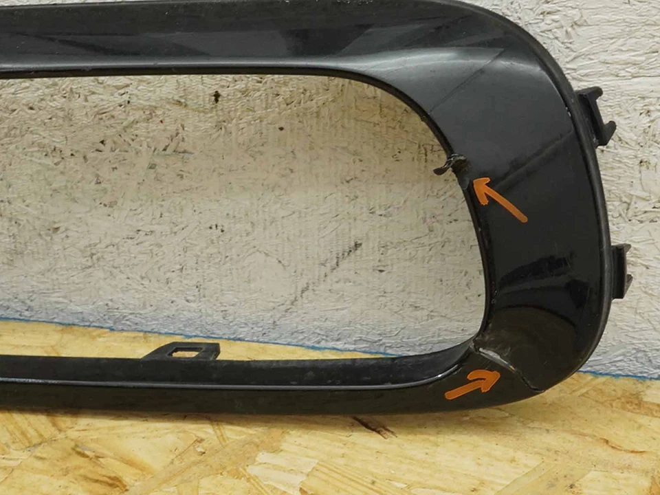 2016 - 2019 BMW 740I G11 DIFUSER VALANCE BUMPER LOWER TRIM EXTERIOR BODY REAR - Image 3 of 4