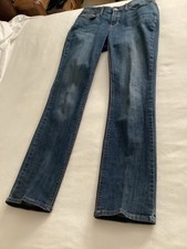 Perfect Waist Ladies Sz.8 Darker Wash Straight Leg Denim Jeans “EXCELLENT”