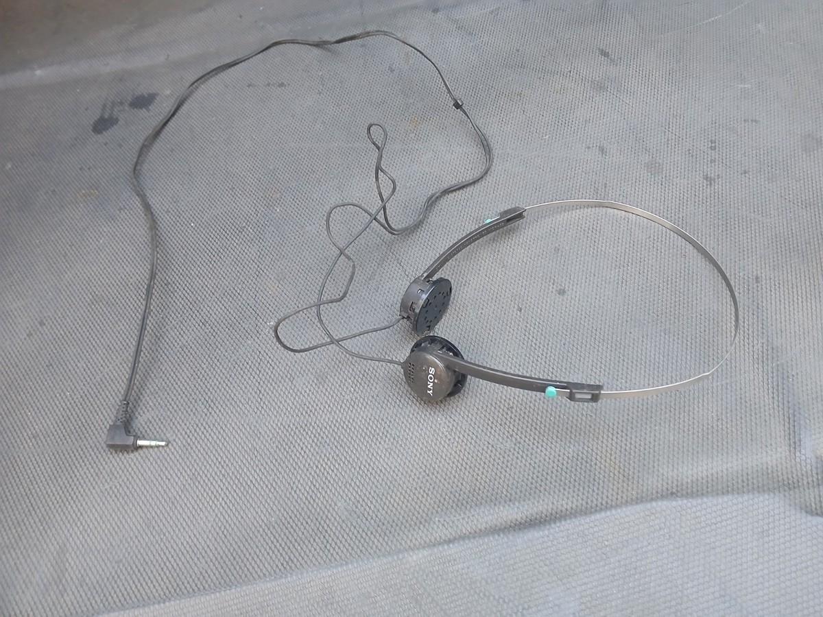 UNTESTED Sony Walkman MDR-03 Stereo Headphones Guardians of Galaxy