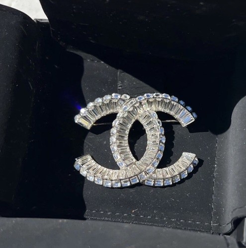 Chanel CC crystal pin & brooche Silver Crystal Baguettes Y2K - Bild 2 von 8