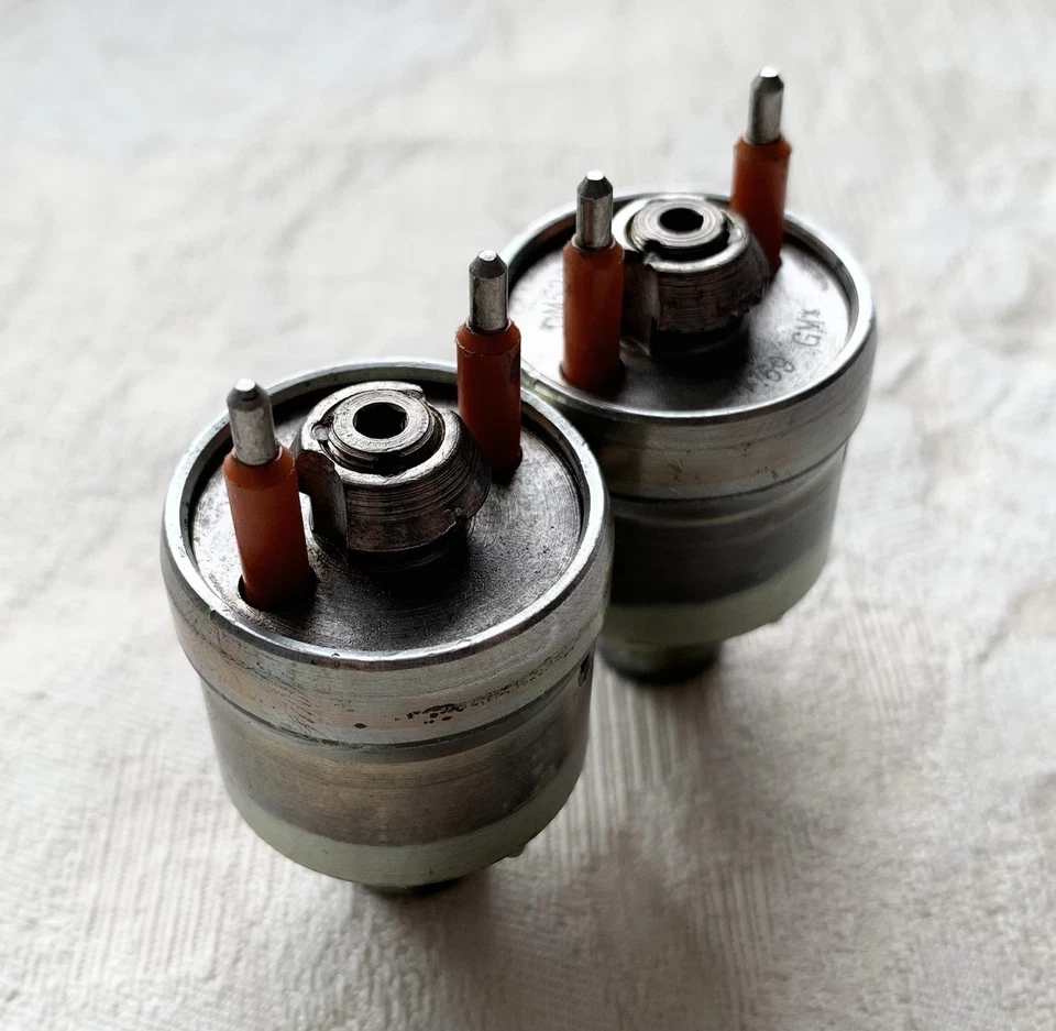 Inyectores originales GM TBI 1987-1995 - para todos los motores 5,7 350 - OEM real Foto 2 de 4