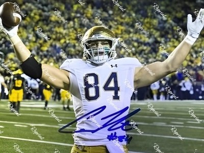 Cole Kmet Chicago Bären American Football Signiert Glänzend Nachdruck Plakat