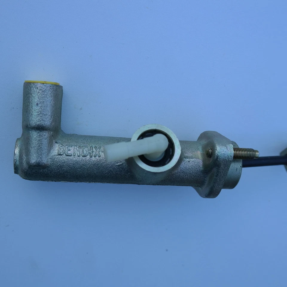 Renault 21 - 21 2.0 turbo emetteur embrayage Bendix neuf 121168B 7700785481 - Photo 4/4