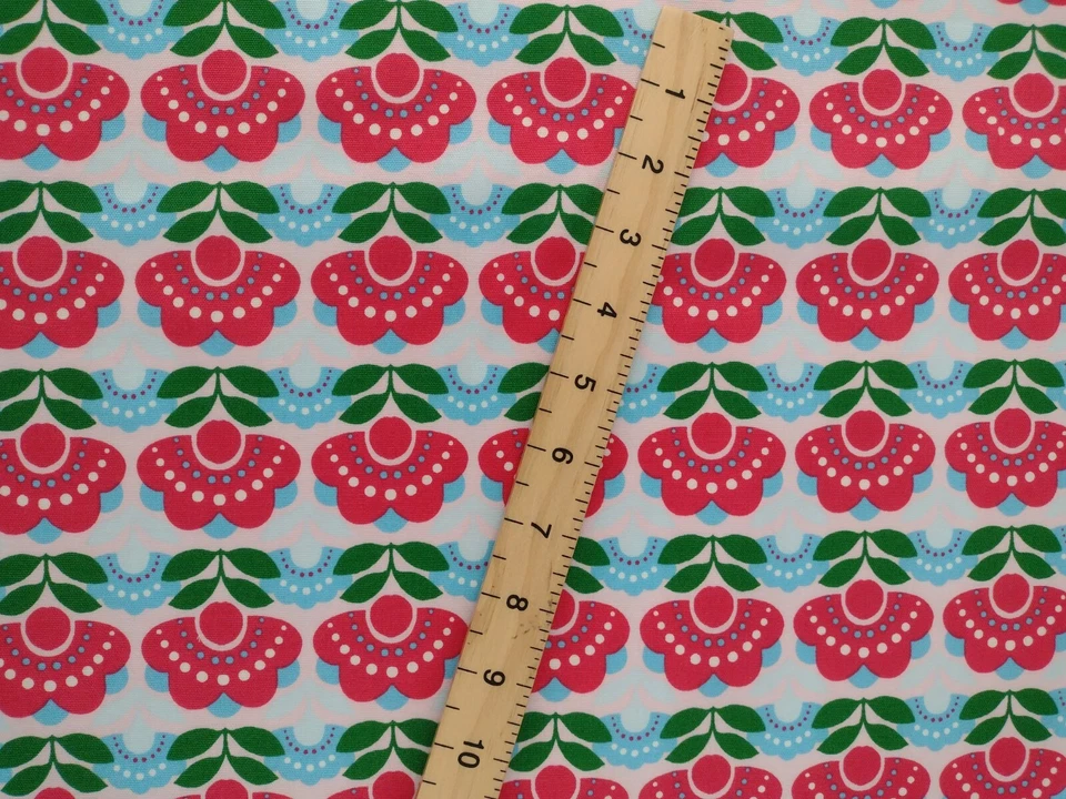 Full Metre 100% Cotton Sevenberry Fabric Medium Weight Pink Flowers - Image 2 of 3