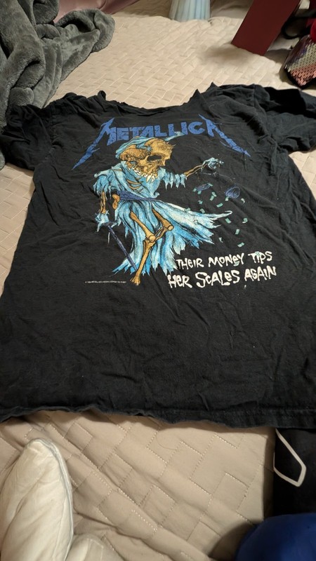 Vintage 1994 Metallica Doris "Their Money Tips Her Scales Again"  Size S - Used